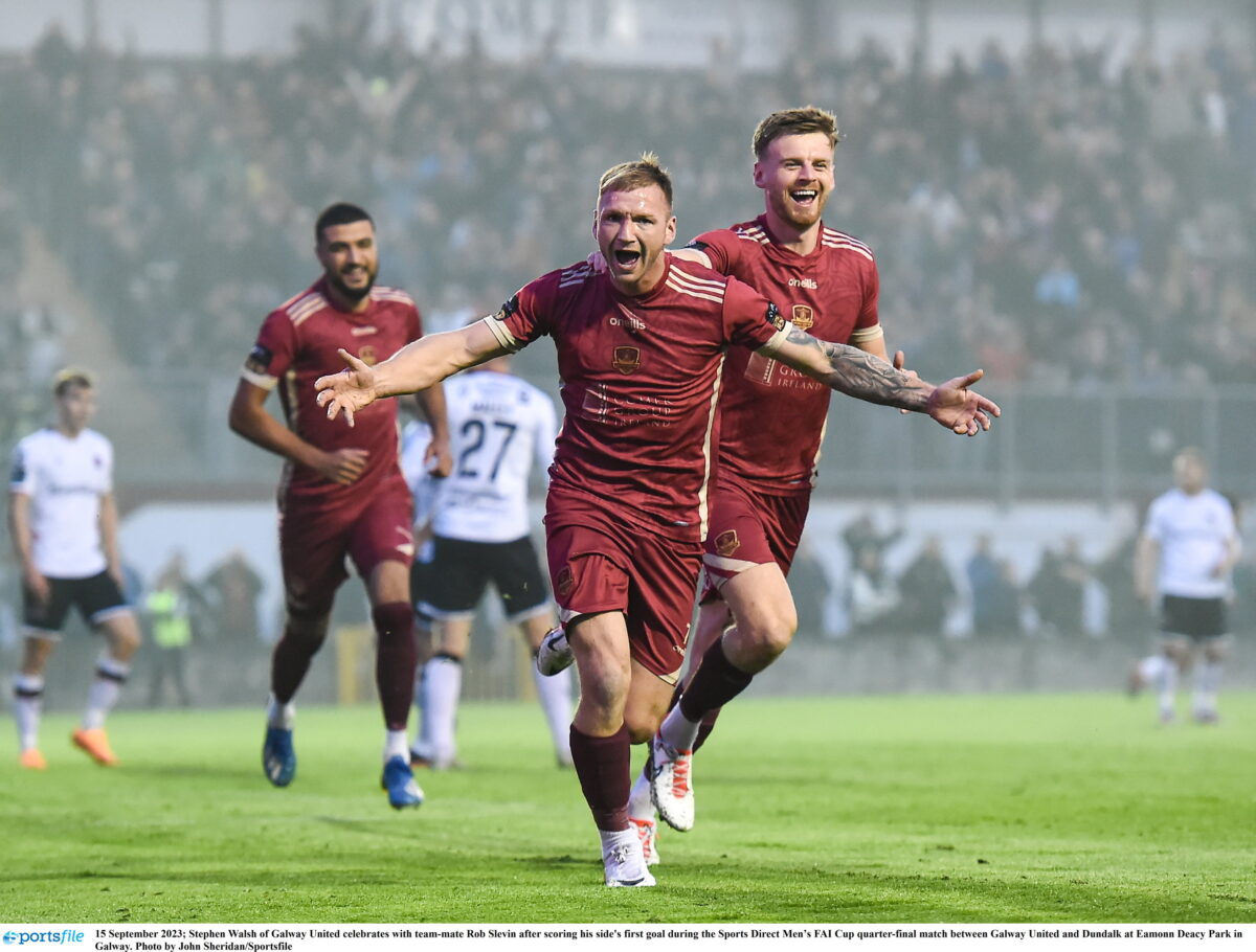 Stephen Walsh Signs for 2024 - Galway United